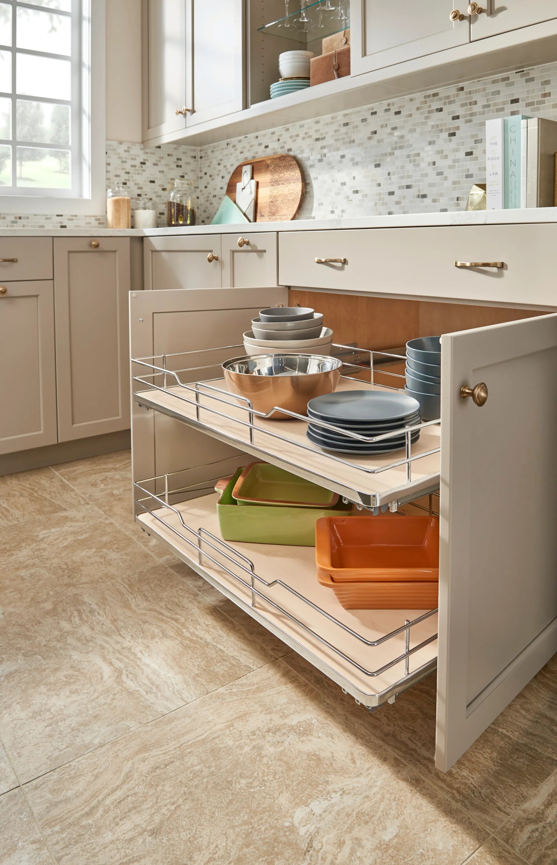 Rev-A-Shelf - 32-11/16" Maple Pullout Premiere Single Wire Solid Bottom Basket